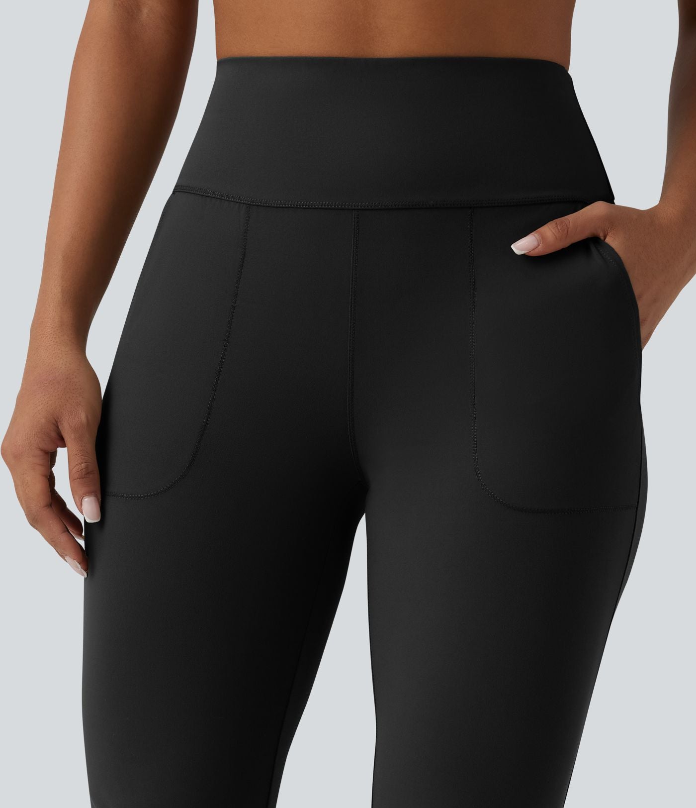 Pantalon yoga Halara UltraSculpt™ coupe corsaire effet ventre plat, taille haute, ourlet fendu avec poches