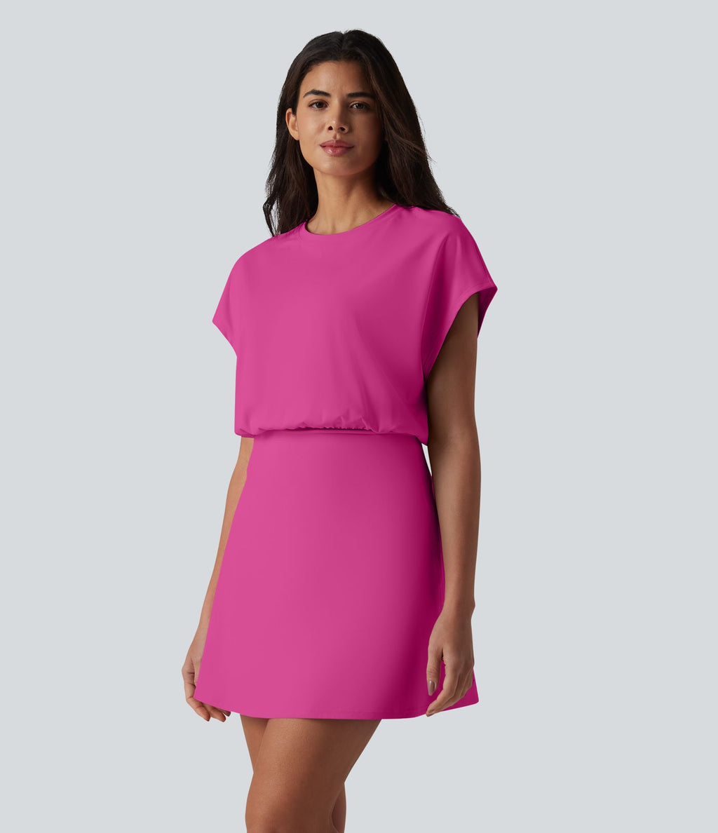 Robe de sport mini de yoga SoftlyZero™ Airy 2-en-1 effet frais InstantCool col rond à manches courtes, demi-zip et poches, accès facile Easy Peasy