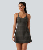 Robe sport de danse mini 2-en-1 avec brassière intégrée UltraSculpt™ à imprimé à carreaux avec poches - Édition Easy Peasy