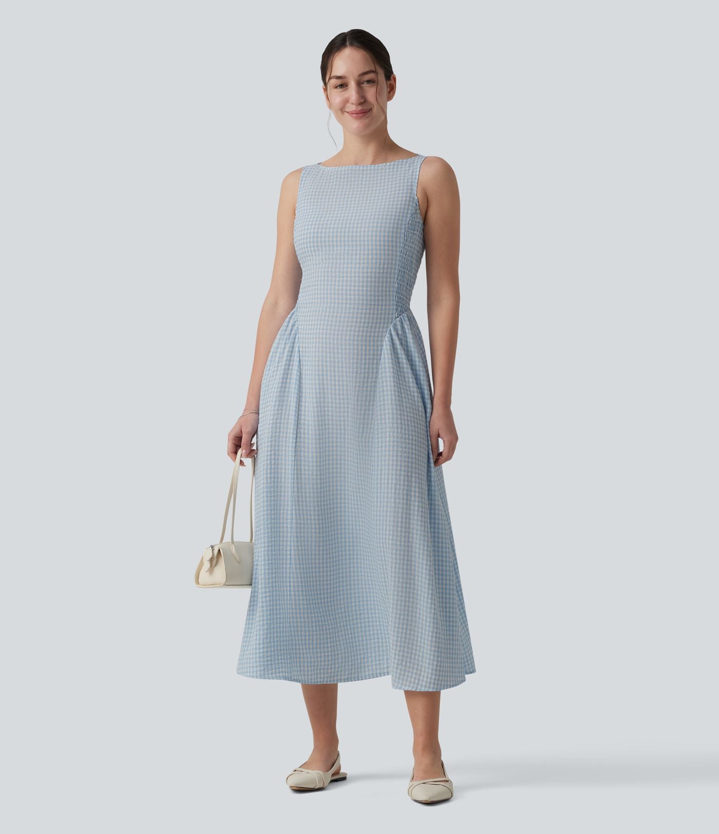Robe longue fluide casual aspect lin col bateau sans manches à carreaux avec poches