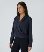 Chemise de travail à col cranté, coupe croisée et manches longues