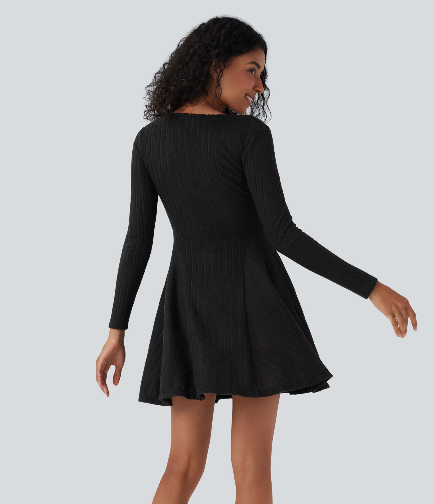 Robe décontractée mini évasée maille côtelée col V manches longues