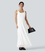 Robe maxi fluide sans manches à encolure U, superposition en mesh, poches et coussinets amovibles