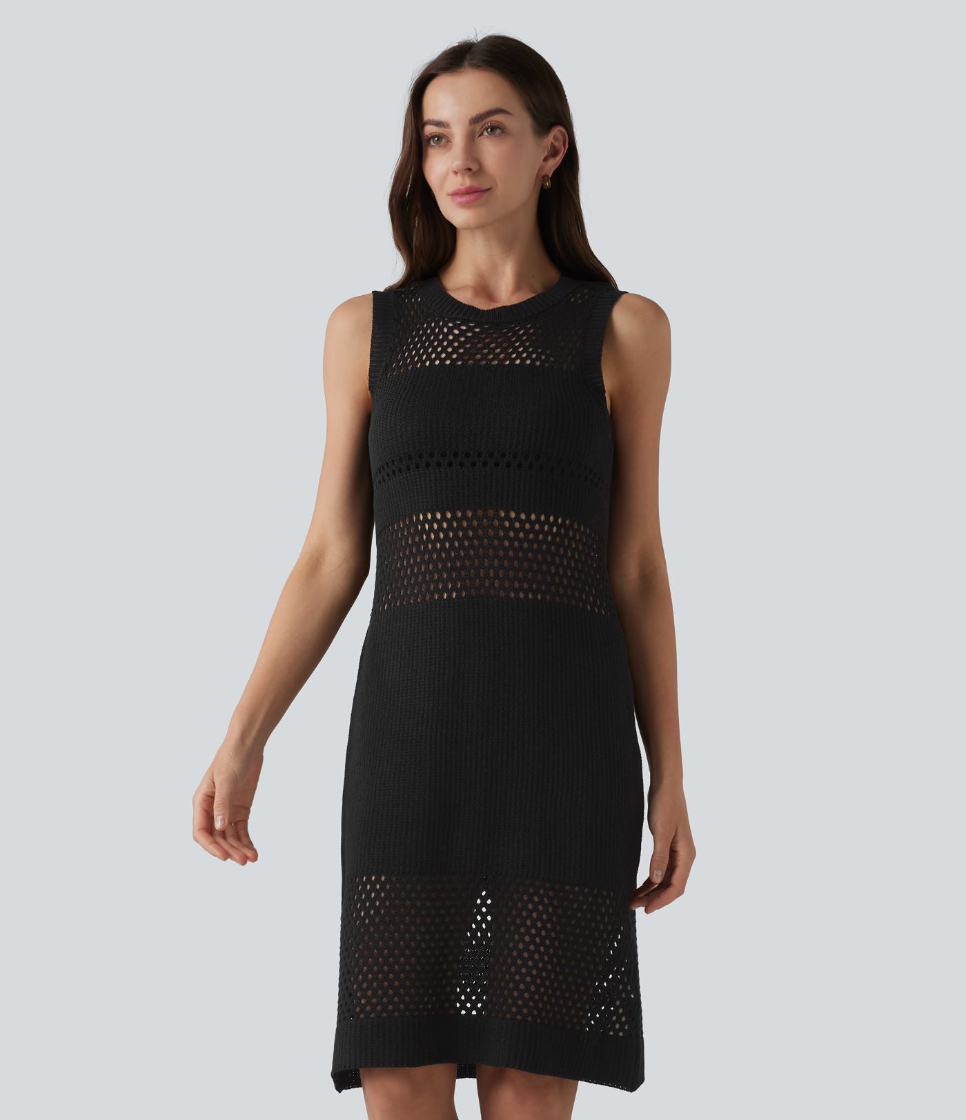 Robe mini sans manches à col rond avec découpes