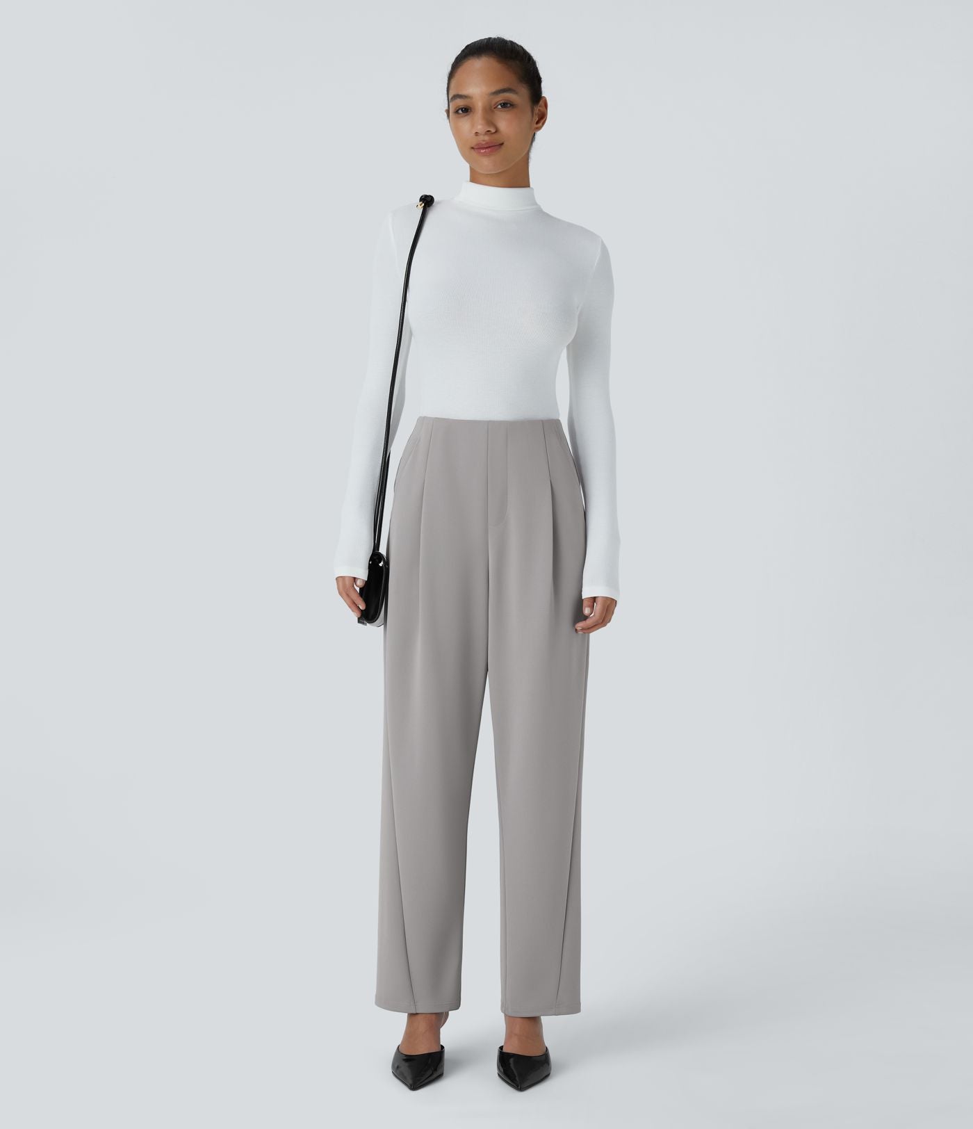 Pantalon décontracté barrel droit en crêpe, taille haute, avec poches