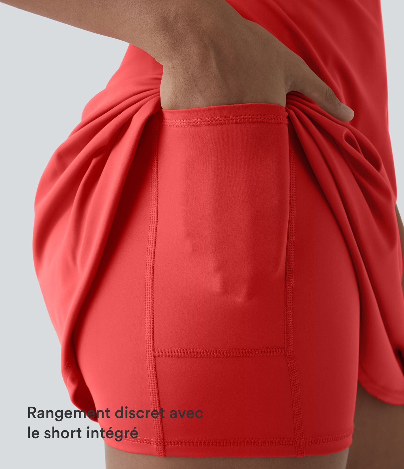 Robe SoftlyZero™ Airy mini d'activité à dos nu avec découpes 2-en-1 avec poches et effet frais InstantCool, protection solaire UPF50+