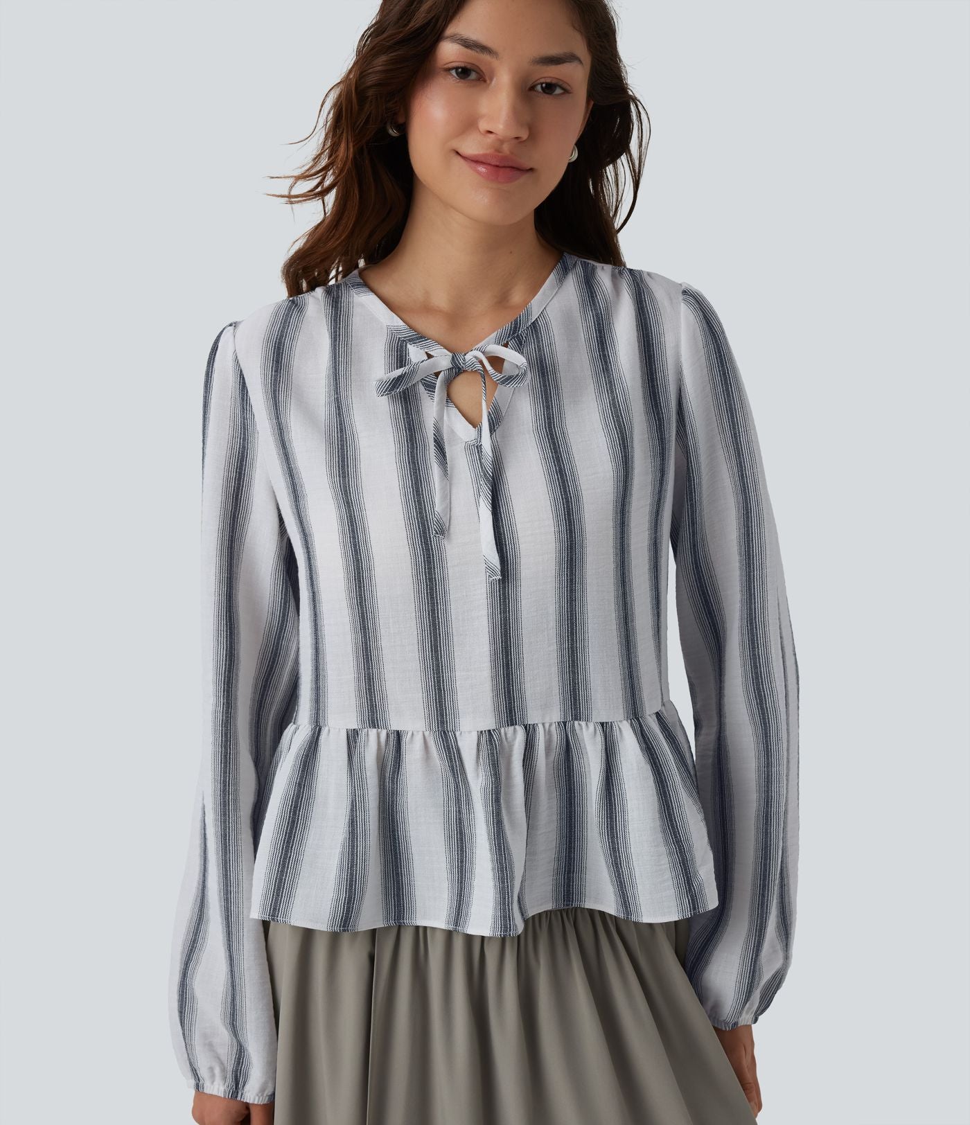 Blouse aspect lin à rayures manches longues ourlet à volants à nouer devant