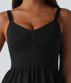OneForm Seamless Flow Robe casual mini froncée sans couture à décolleté plongeant en V sans manches avec brassière intégrée