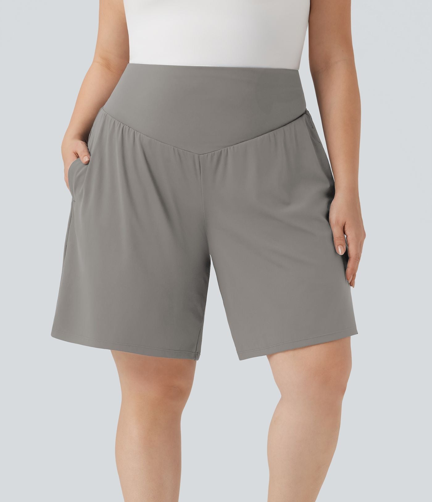 Bermuda de yoga grande taille SoftlyZero™ Airy taille haute effet frais InstantCool avec poches