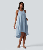 Robe midi resort fluide à carreaux vichy dos nu dos nageur coupe asymétrique avec soutien-gorge intégré et poches