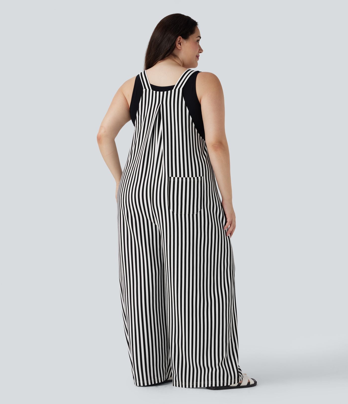 Salopette de séjour grande taille tissu gaufré rayée à bretelles ajustables avec boutons et multiples poches