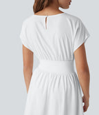 Robe de travail mini Breezeful™ manches chauve-souris courtes fluide séchage rapide avec poches latérales