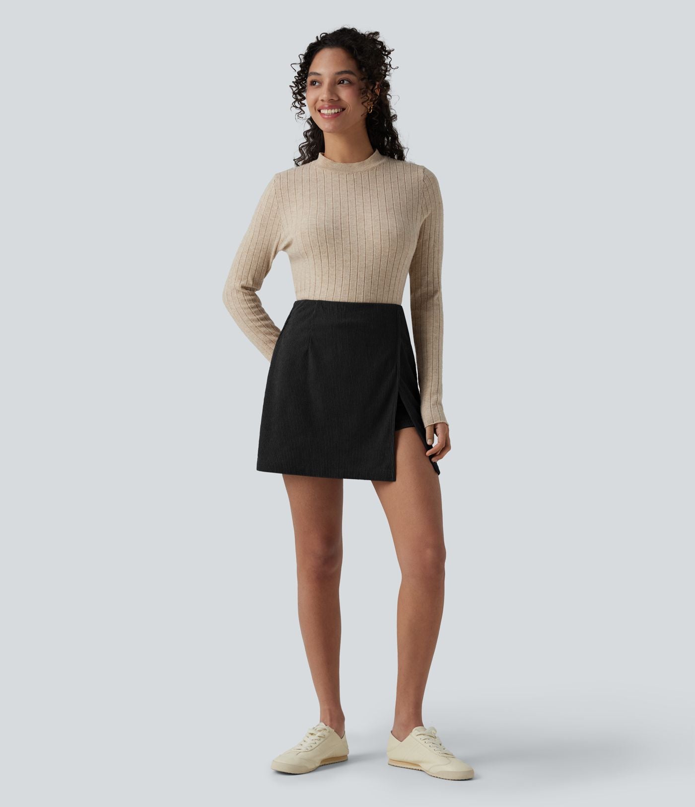 Jupe-short décontractée taille haute en velours côtelé avec zip arrière et fentes - Longueur plus longue
