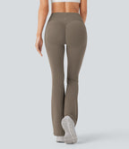 Pantalon de yoga à coupe bootcut gainant galbant taille haute avec effet scrunch et poches Halara UltraSculpt™