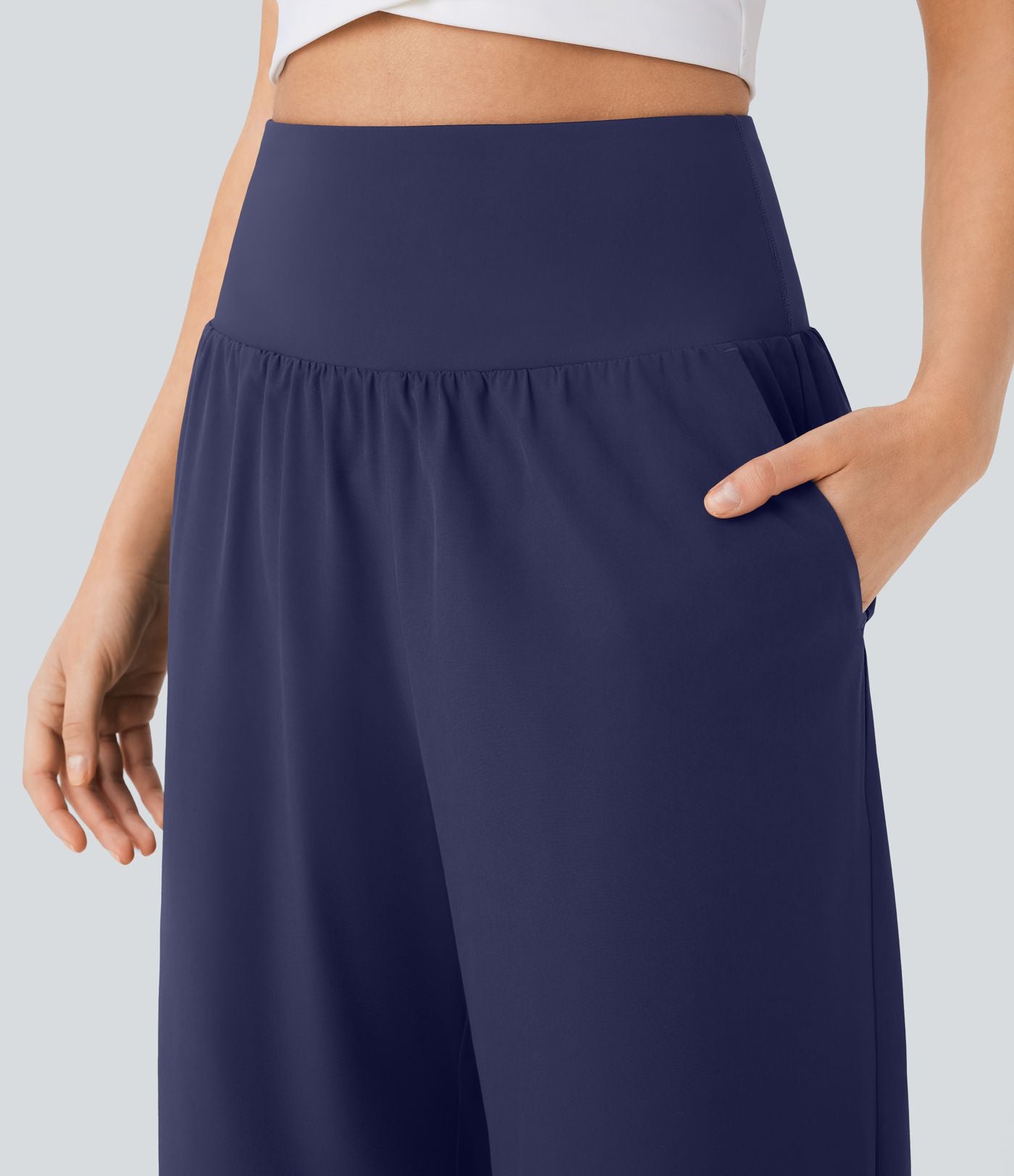 Pantalon fluide resort Breezeful™ à séchage rapide, coupe fendue et effet ventre plat