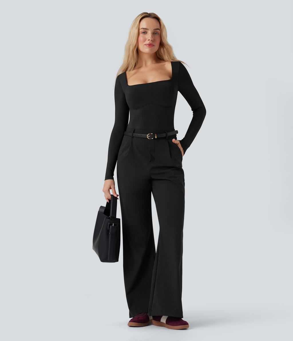 Body tailleur ajusté décolleté carré manches longues avec brassière intégrée