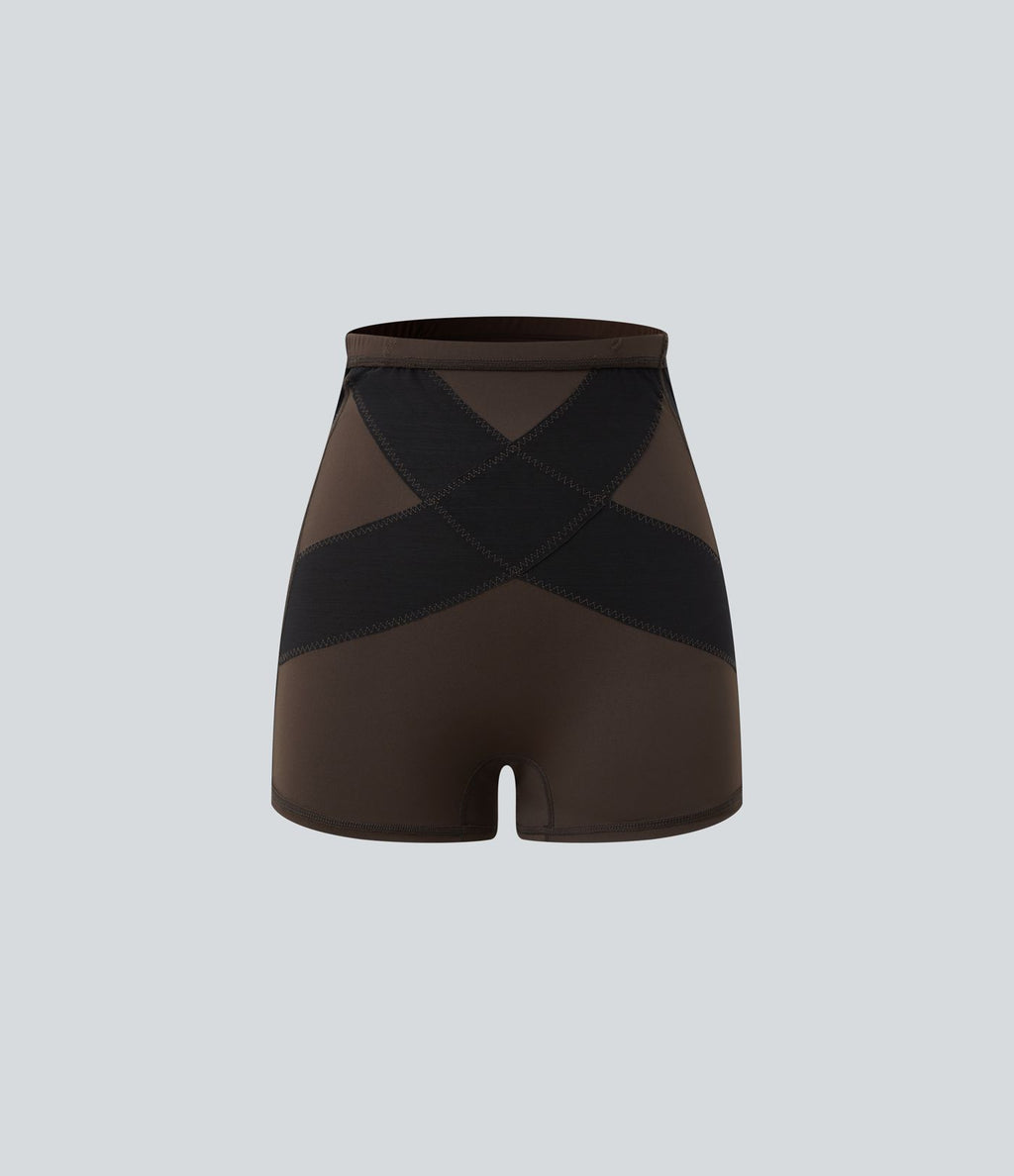 Robe moulante SoftlyZero™ Airy à col rond, sans manches, détails froncés, coussinets amovibles et short gainant amovible