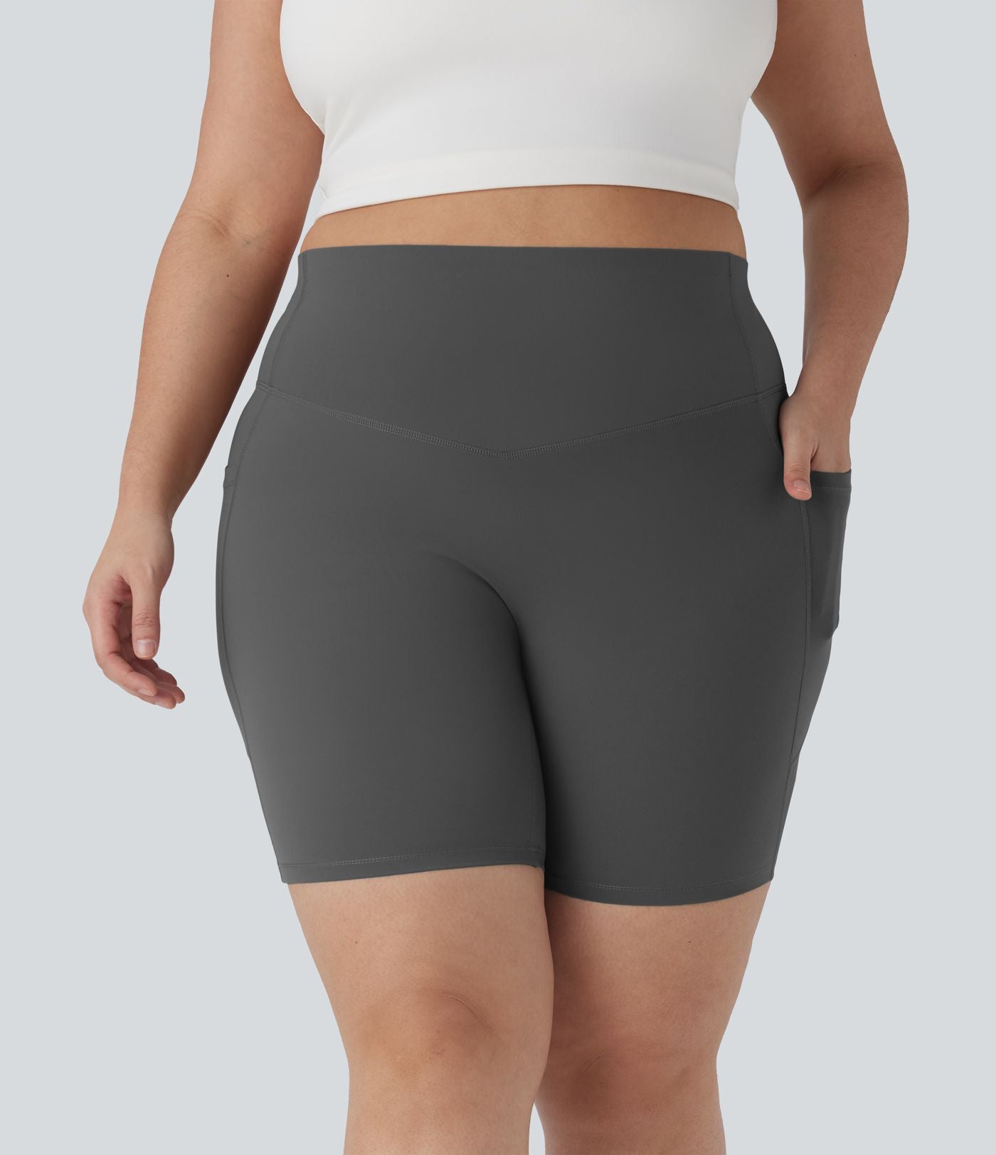 Short cycliste 17,5 cm d'entraînement gainant taille haute grande taille avec poches Halara UltraSculpt™
