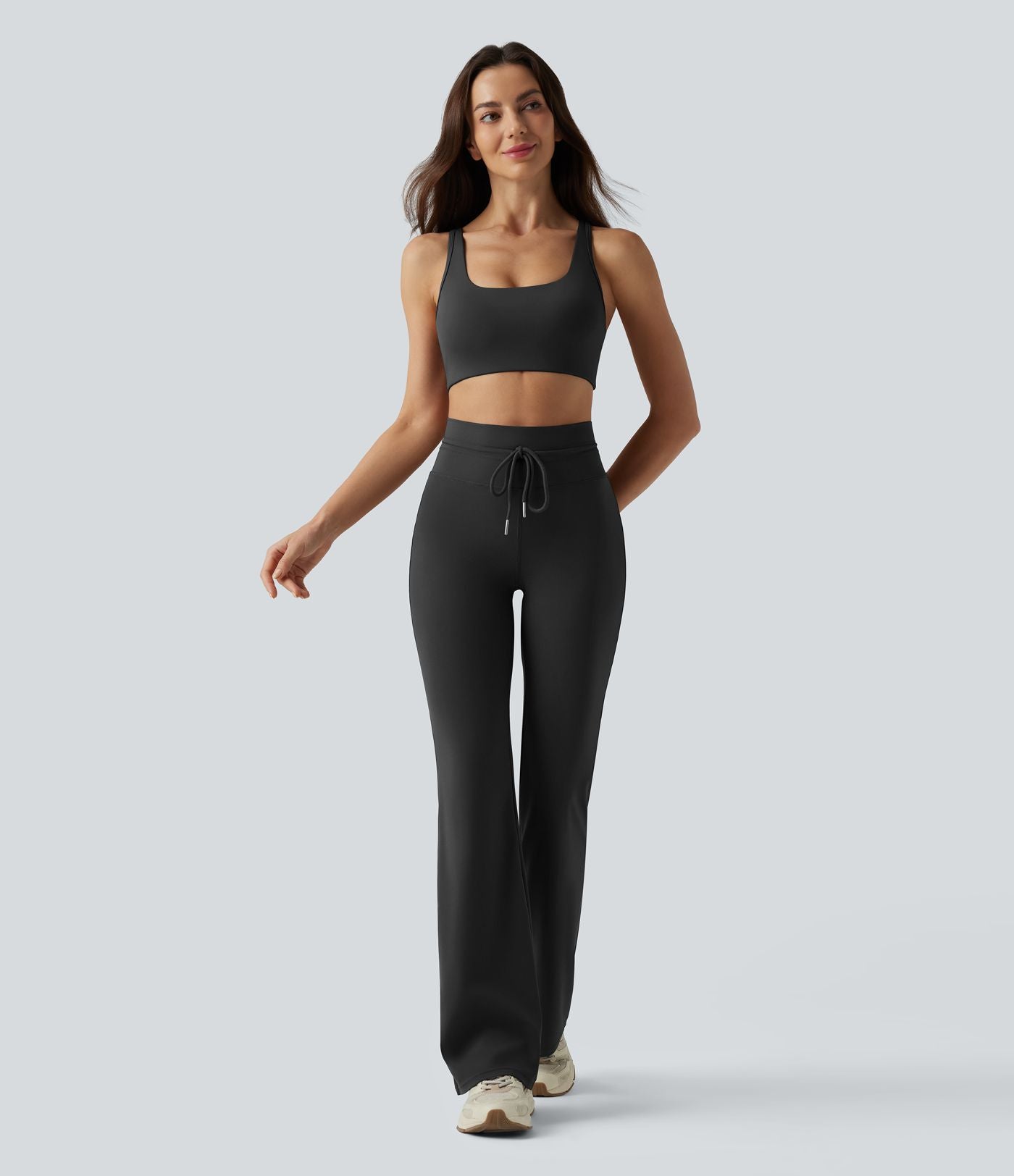 Pantalon de yoga évasé taille haute avec cordon de serrage uni et poches