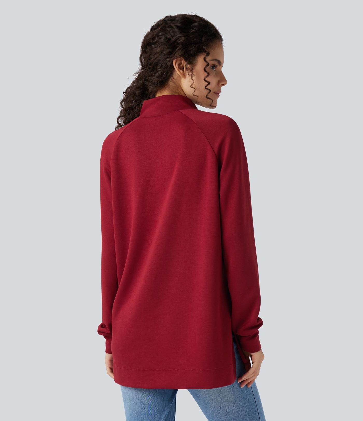 Sweat décontracté ample col montant à manches longues avec fentes et ourlet asymétrique