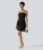 Robe nuisette mini avec brassière intégrée et dentelle contrastante en SoftlyZero™ Airy à effet frais InstantCool, protection solaire UPF50+