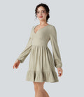 Robe mini côtelée col V volants manches longues