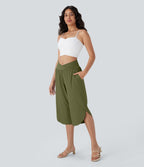 Pantalon capri de vacances Breezeful™ taille haute croisée avec poches latérales, fente et séchage rapide