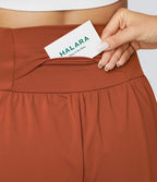 Short yoga 2-en-1 SoftlyZero™ Airy effet frais InstantCool taille très haute 12,5 cm avec poches, longueur allongée