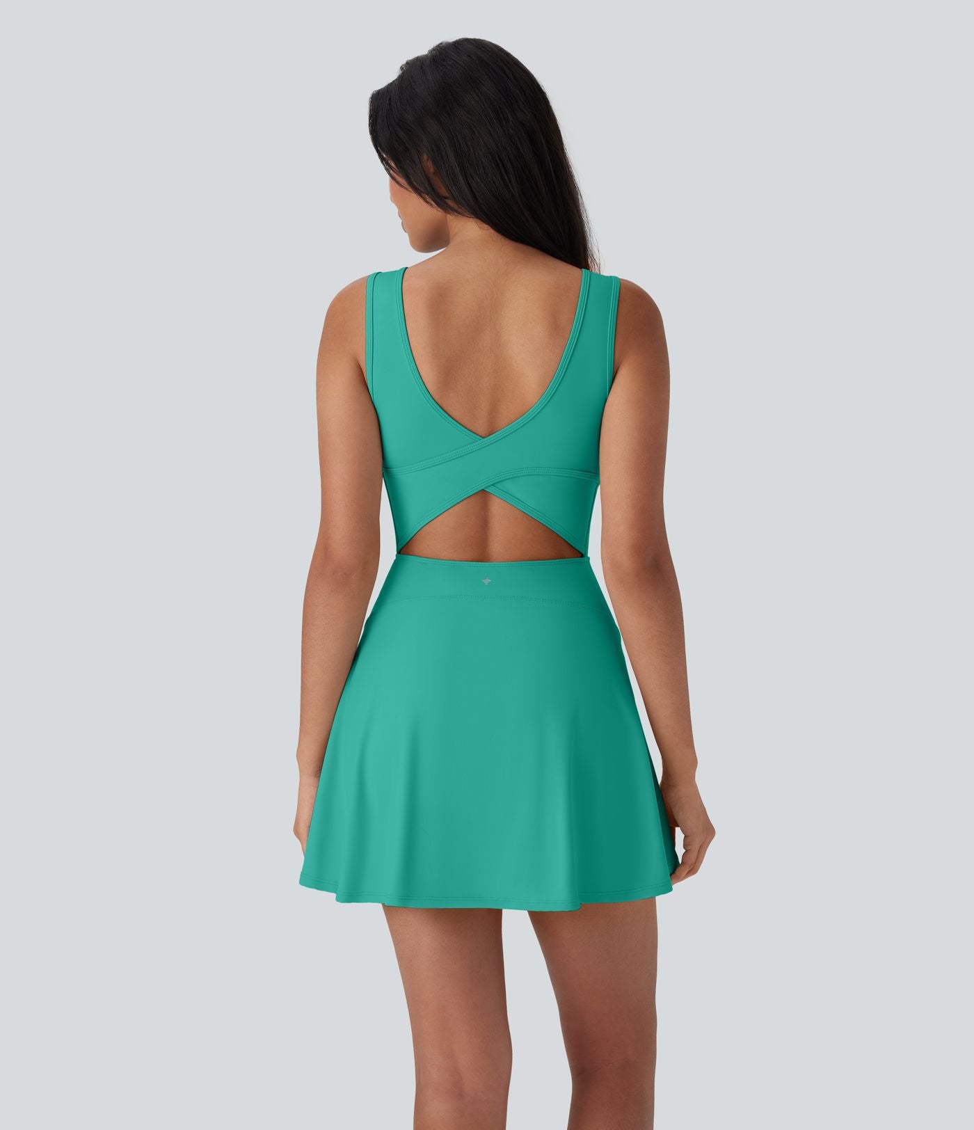 Robe SoftlyZero™ Airy de danse mini 2-en-1 dos nu, col U, bretelles croisées, poches latérales et effet frais InstantCool, accès facile Easy Peasy