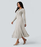 Robe longue fluide maille côtelée col henley manches longues