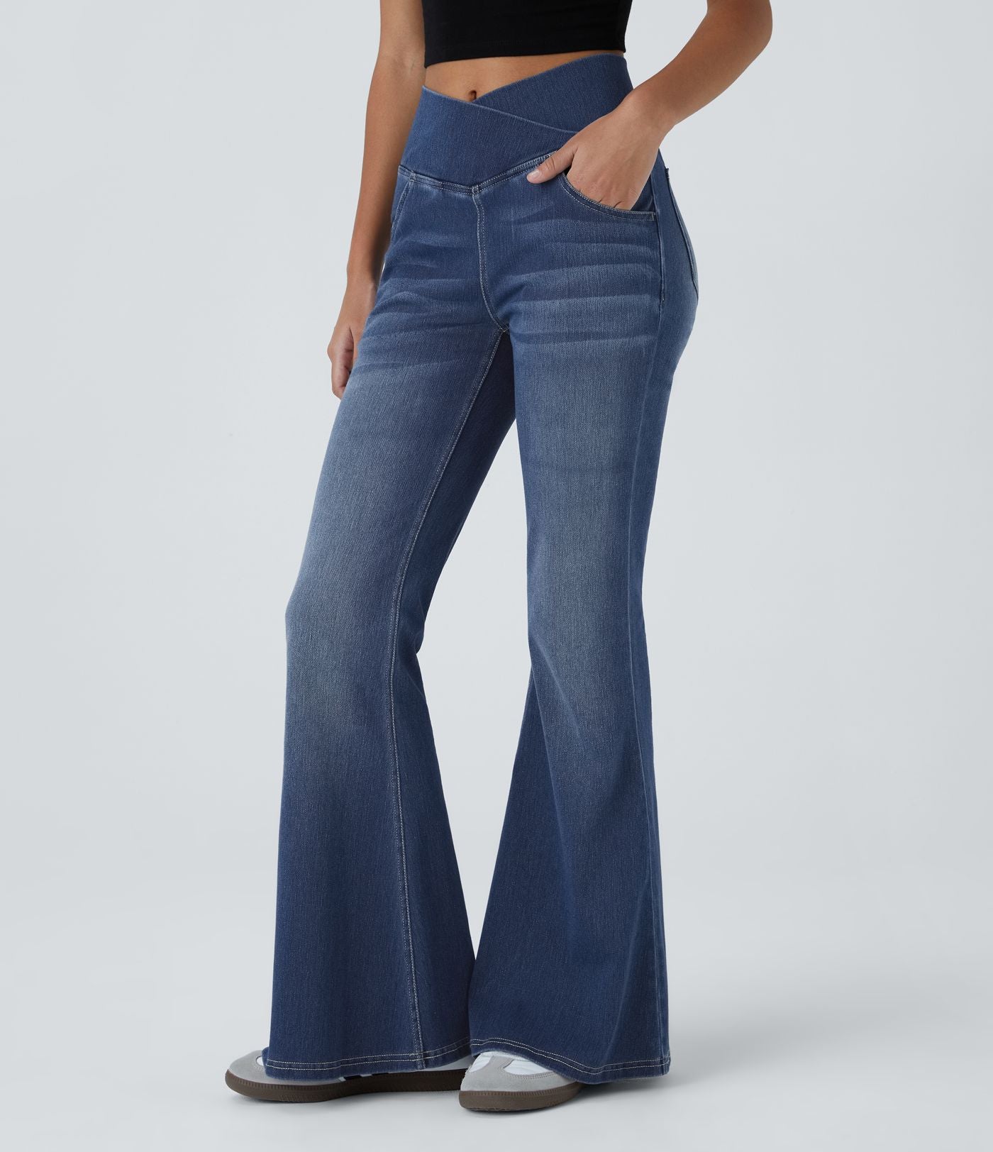 Halara Flex™ Jean Évasé à Taille Haute avec Poche Crossover Tissu Élastique Lavé