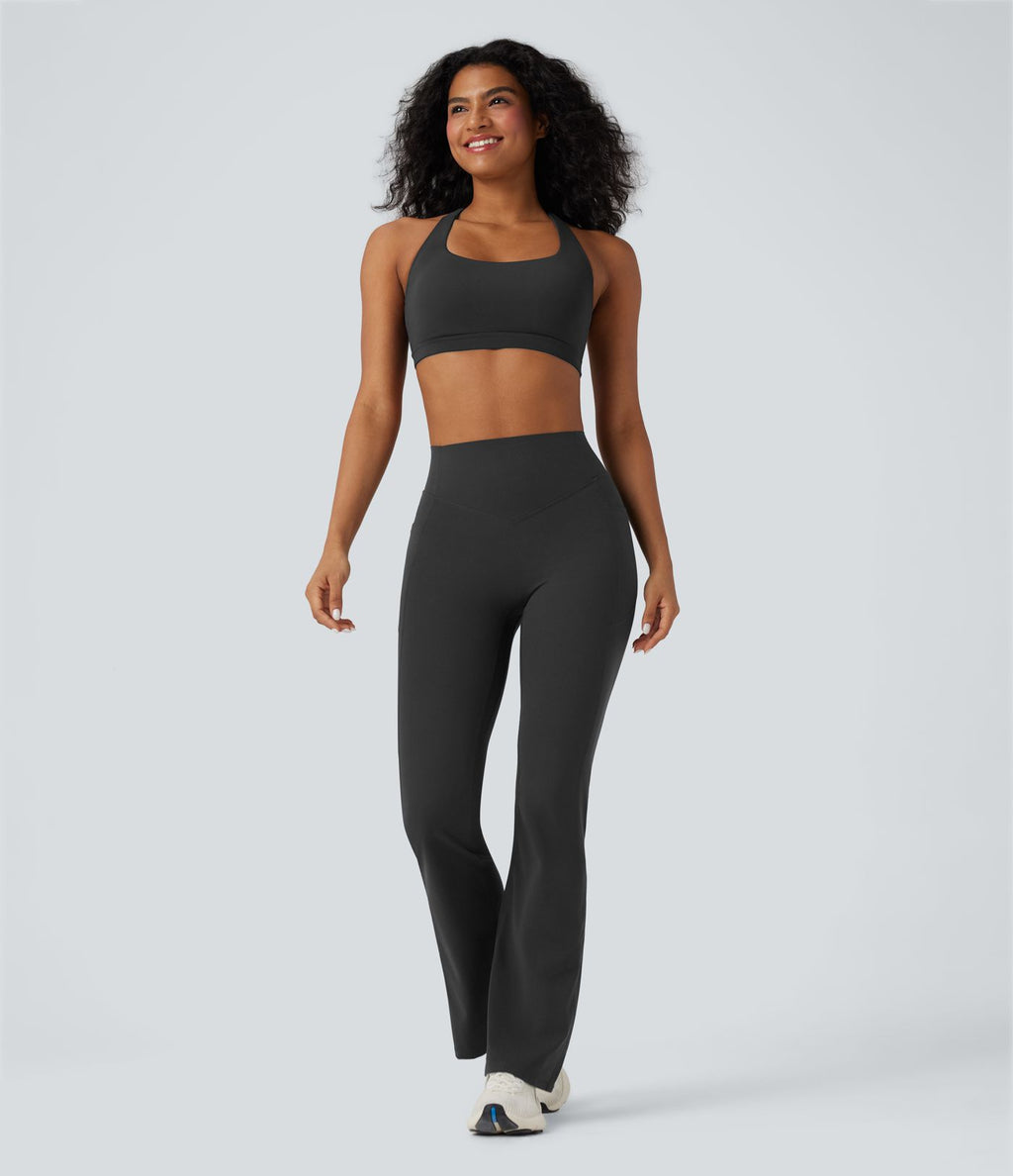 Pantalon de yoga à coupe bootcut gainant galbant taille haute avec effet scrunch et poches Halara UltraSculpt™