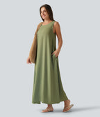 Robe débardeur midi unie sans manches à col rond et poches
