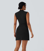 Robe courte moulante col montant sans manches froncée ourlet croisé