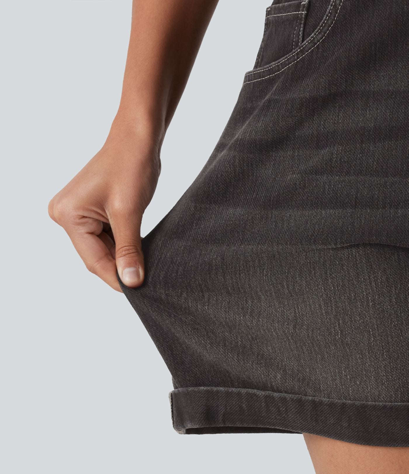 Halara Flex™ Short en denim taille mi-haute ourlet retroussé 12,5 cm avec poches