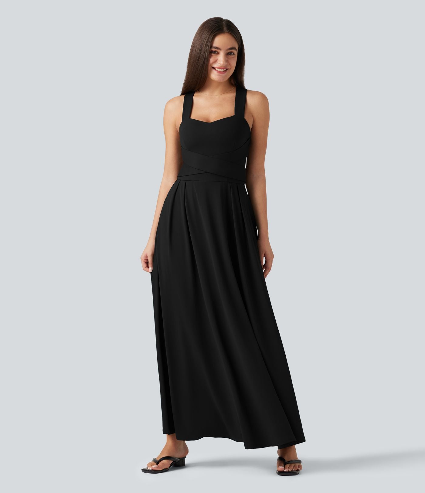 Robe longue fluide décontractée sans manches décolleté en cœur bretelles croisées avec lien dans le dos et poches