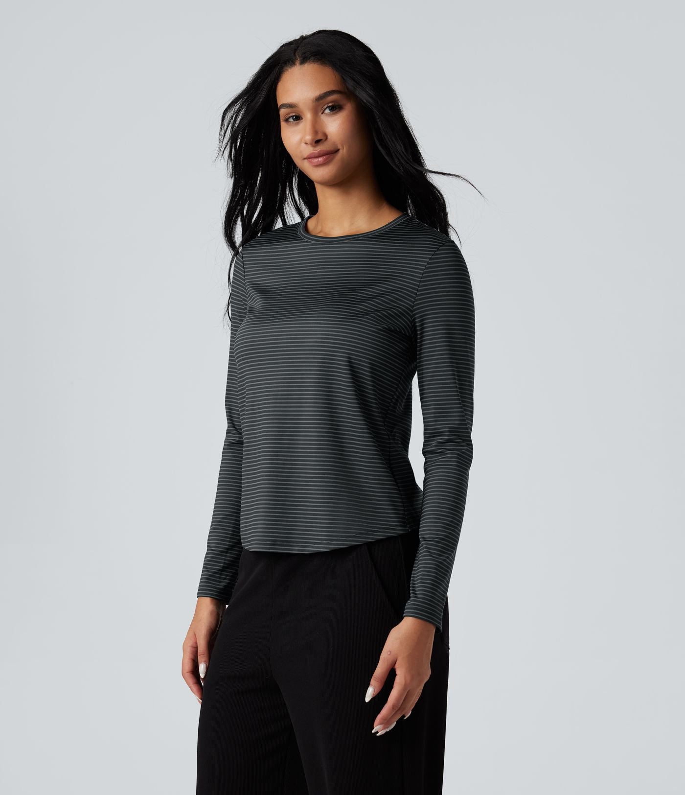 Top de sport yoga rayé ourlet arrondi col rond manches longues