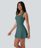 Robe SoftlyZero™ Airy de danse mini 2-en-1 dos nu, col U, bretelles croisées, poches latérales et effet frais InstantCool, accès facile Easy Peasy