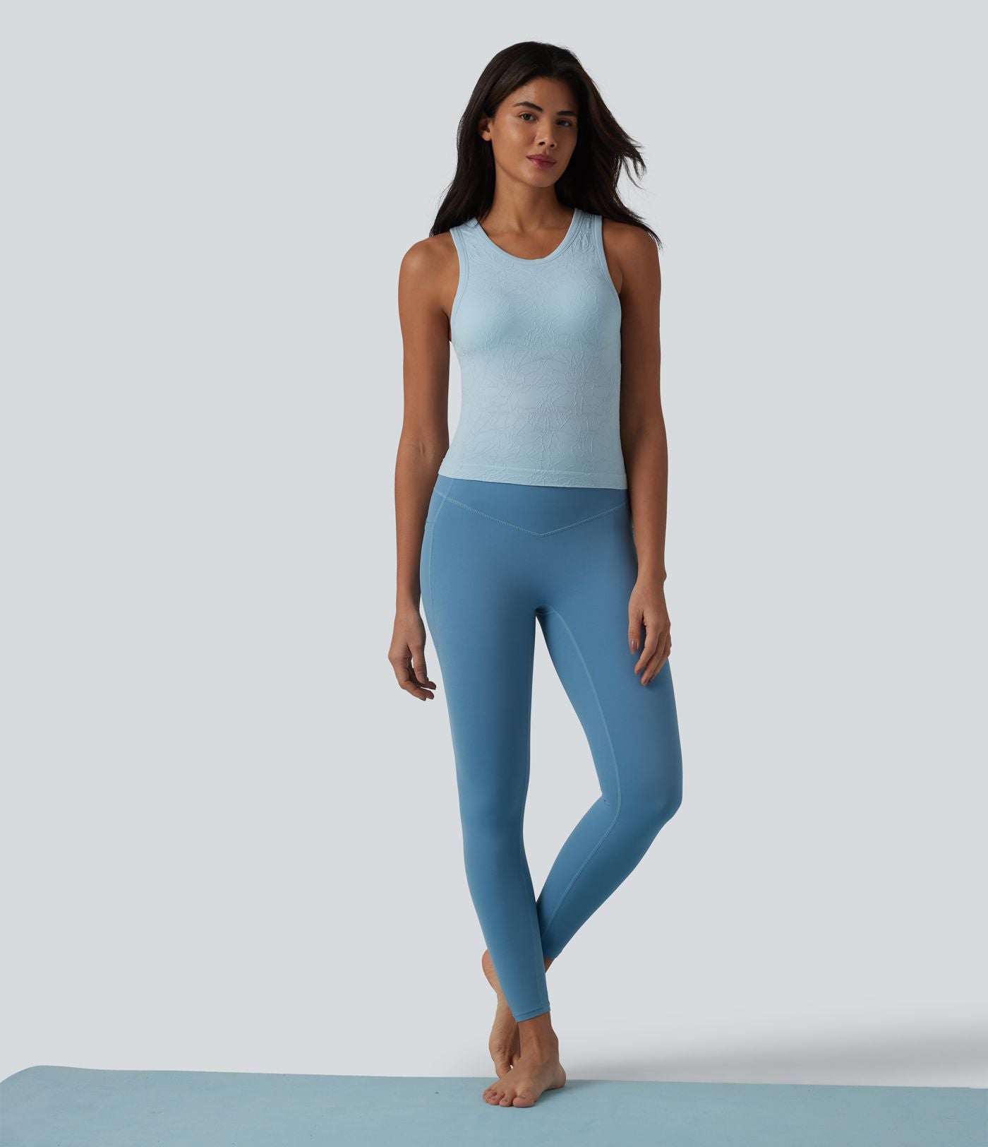 Débardeur de yoga sans couture OneForm Seamless Flow col rond avec soutien-gorge intégré
