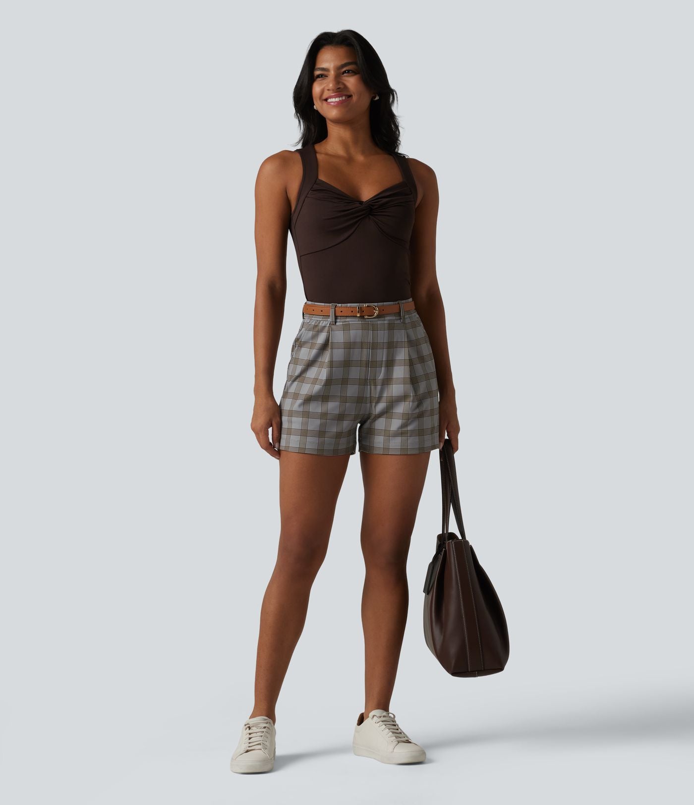 Short tailleur droit à carreaux taille haute avec poches