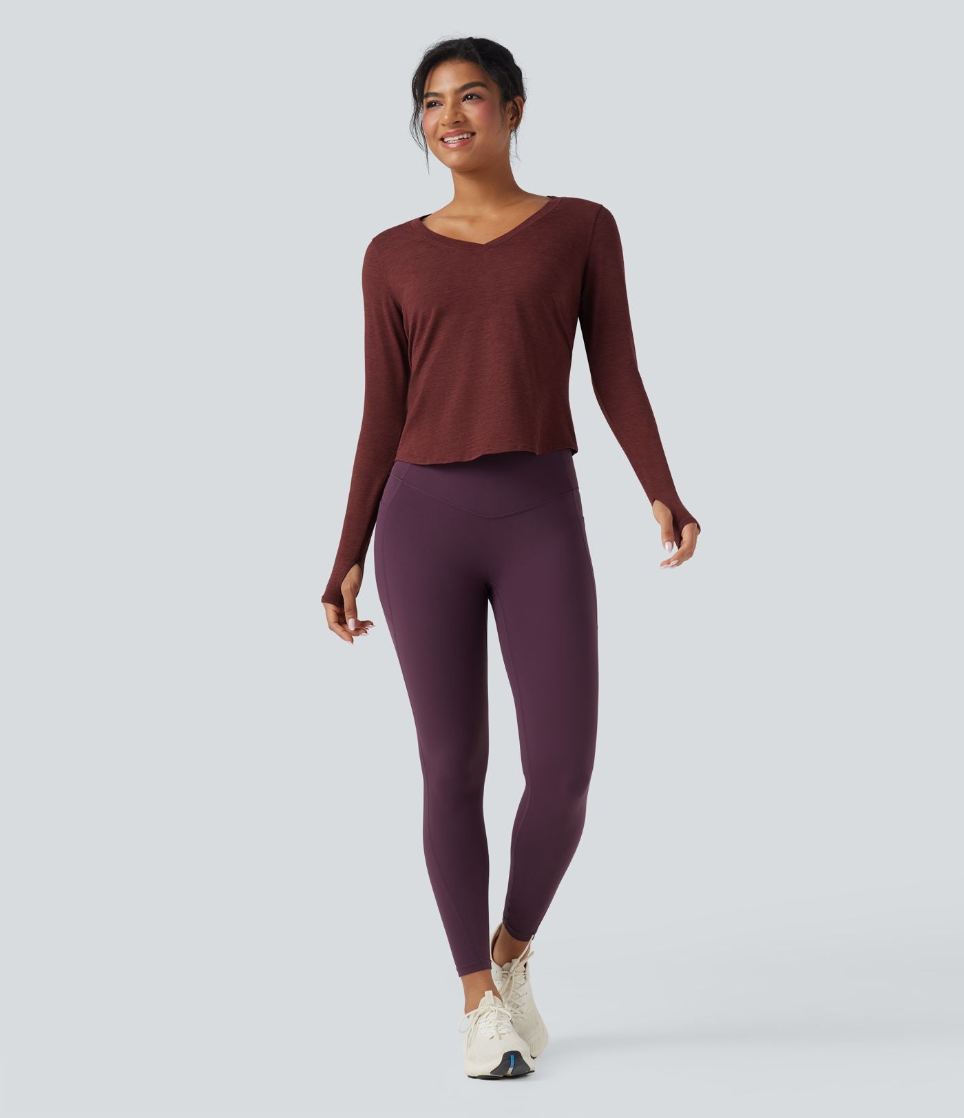 Top de sport yoga chiné col V manches longues avec trous pouces ourlet arrondi