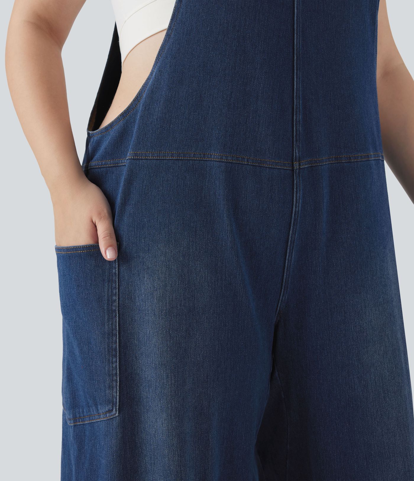 Salopette décontractée Halara Flex™ grande taille en maille denim extensible délavée col V avec poches