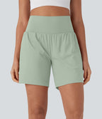 Short de yoga SoftlyZero™ Airy 2-en-1 taille très haute avec poches et effet frais InstantCool 17,5 cm