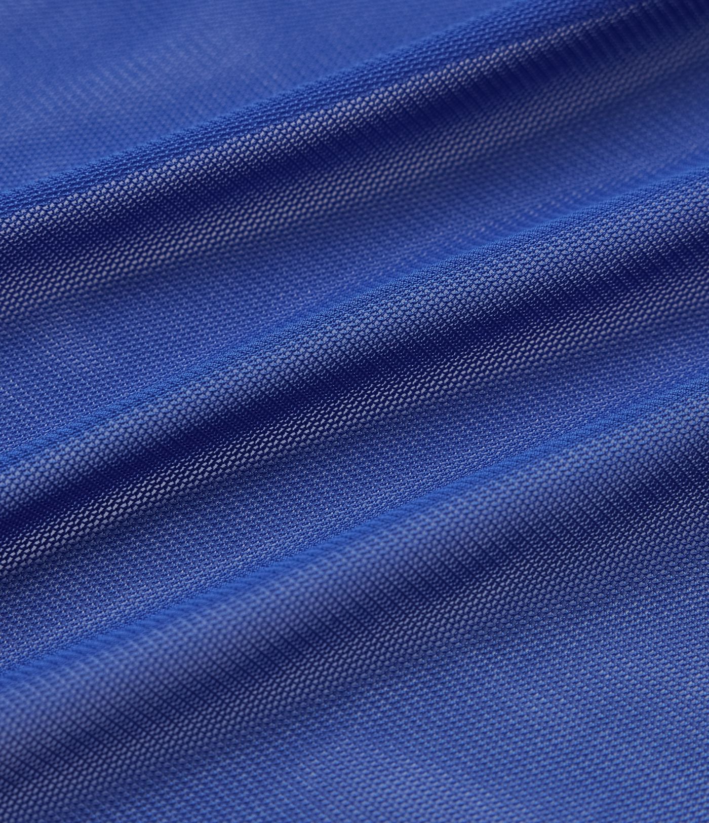 Robe de tennis courte 2-en-1 à bretelles SoftlyZero™ dos nu avec mesh contrasté, brassière intégrée et poches – Édition Easy Peasy – UPF 50+