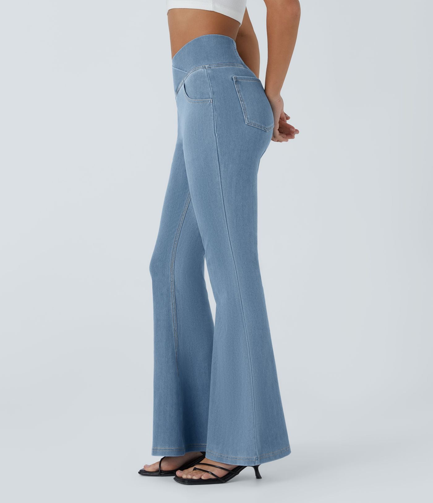 Halara Flex™ - Jean Ultra Evasé Tricot Extensible Lavé Poches Croisées Taille Haute