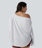 Haut de yoga grande taille asymétrique une épaule dénudée manches longues avec passages pouces, ourlet arrondi high-low et séchage rapide - Brassière intégrée