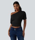 T-shirt casual asymétrique une épaule froncé à manches courtes avec soutien-gorge intégré