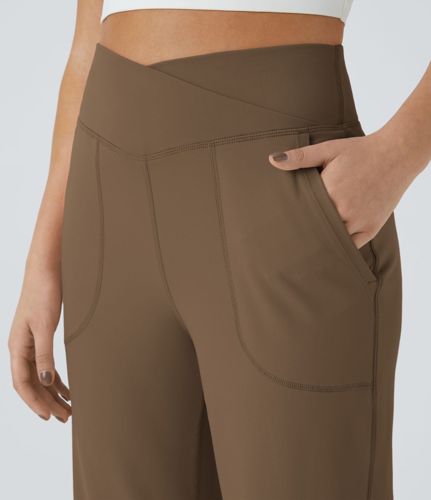 Pantalon yoga large croisé avec ourlet et poches DayStretch - Smile