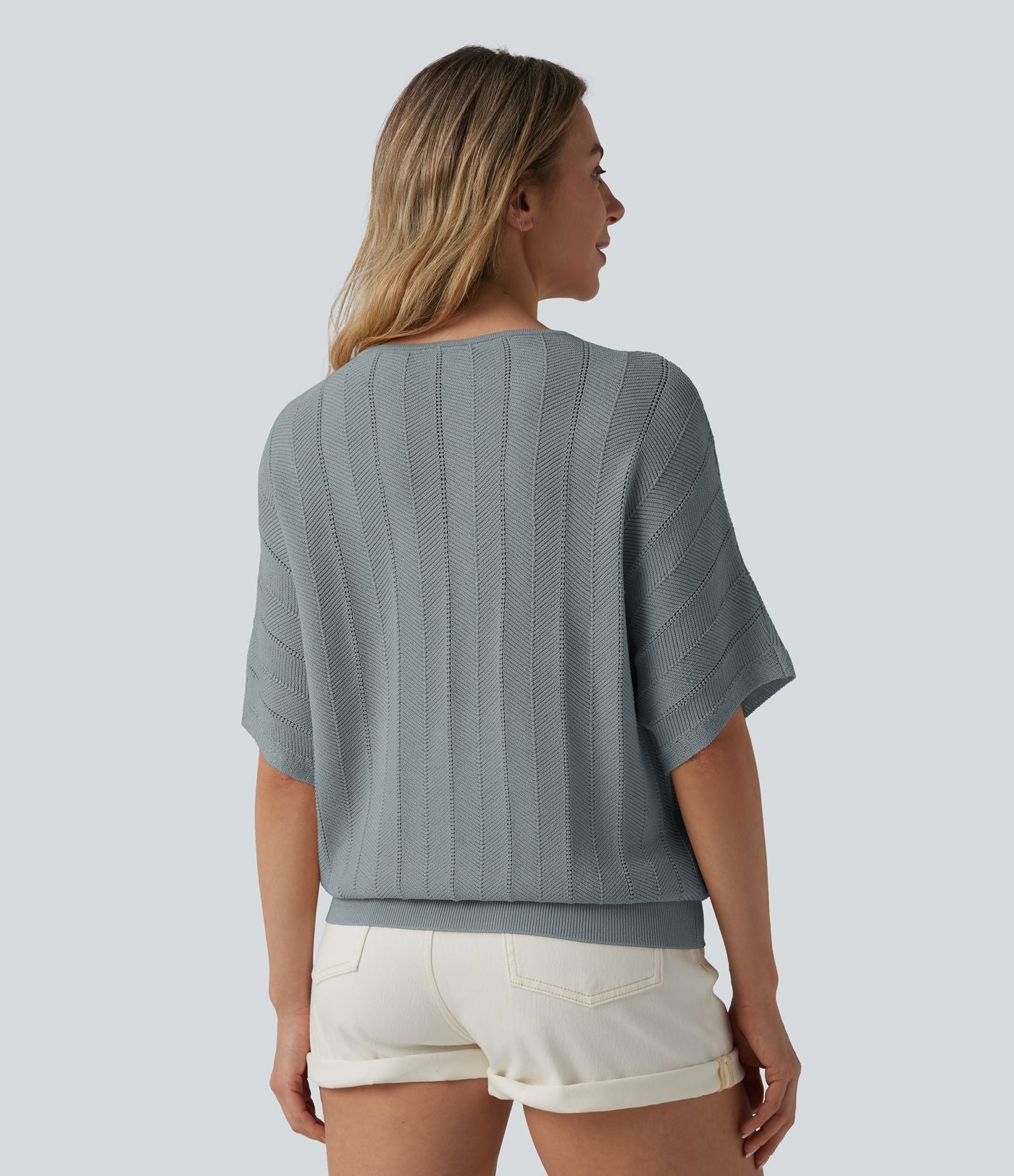 Pull décontracté col V manches courtes