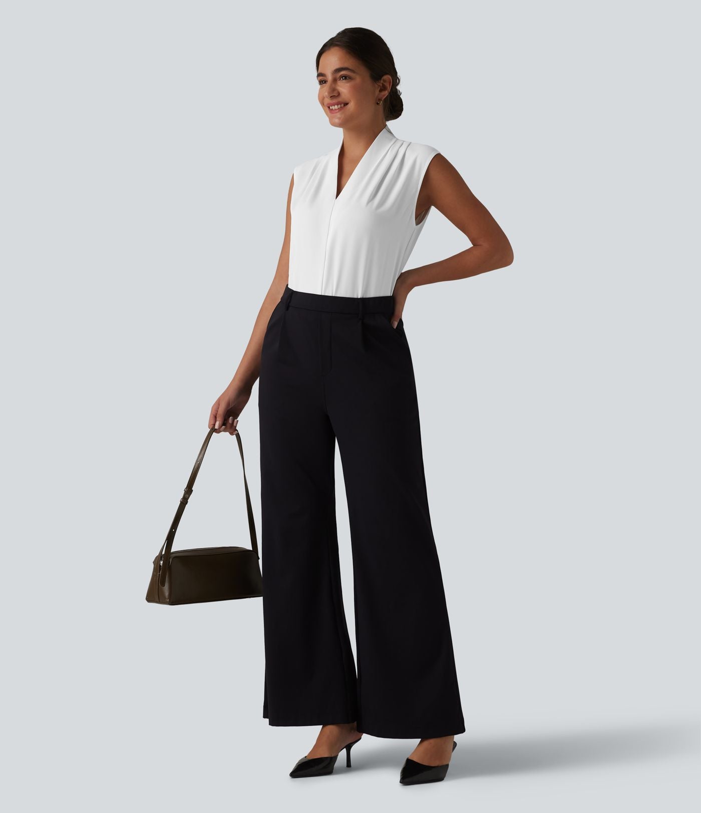 Body tailleur sans manches col V
